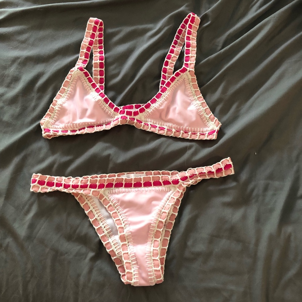 Size medium